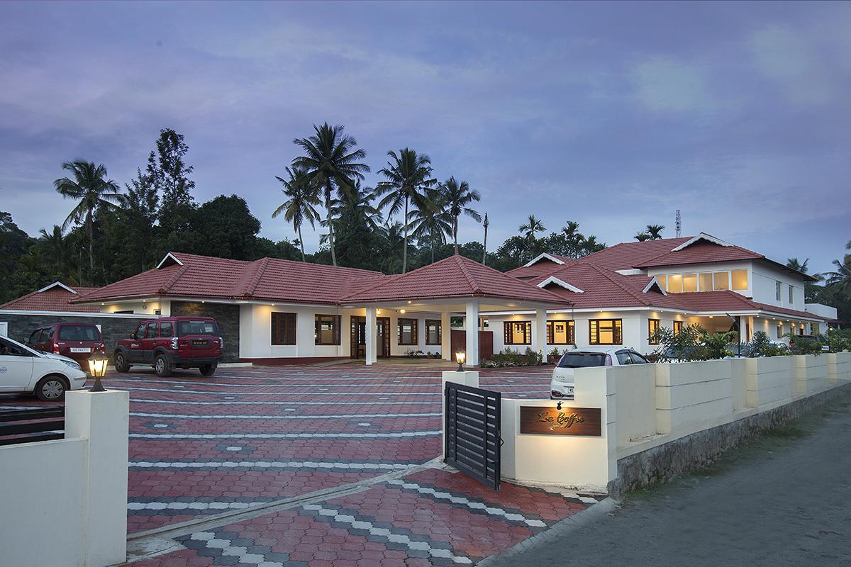 Le Coffee Resort Sultan Bathery Εξωτερικό φωτογραφία